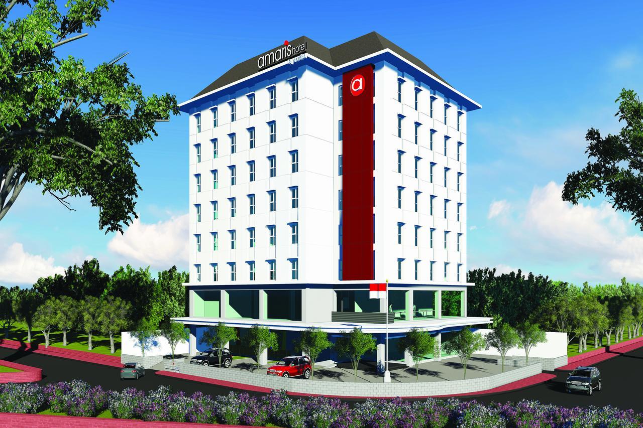 Amaris Hotel Darmo Сурабая Экстерьер фото
